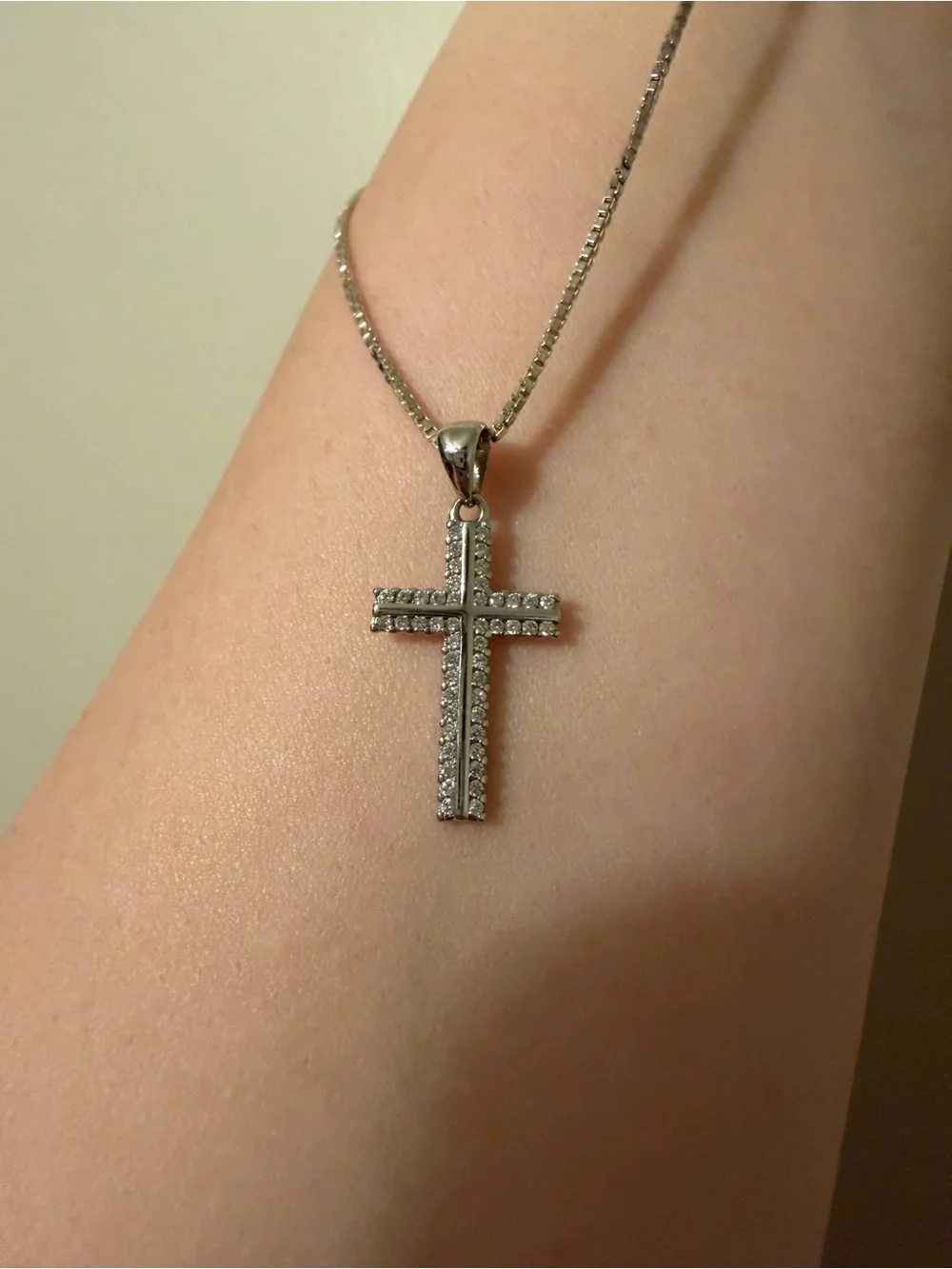 925 Italy Sterling Silver Clear Stone Cross Pendant Necklace